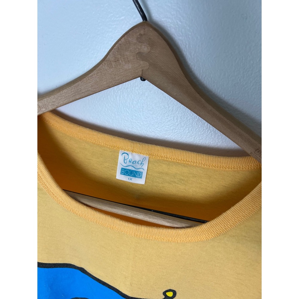 Beach Bound Vintage Yellow Graphic T-Shirt Dress Beach Chairs Pocket USA 1X - Picture 4 of 7